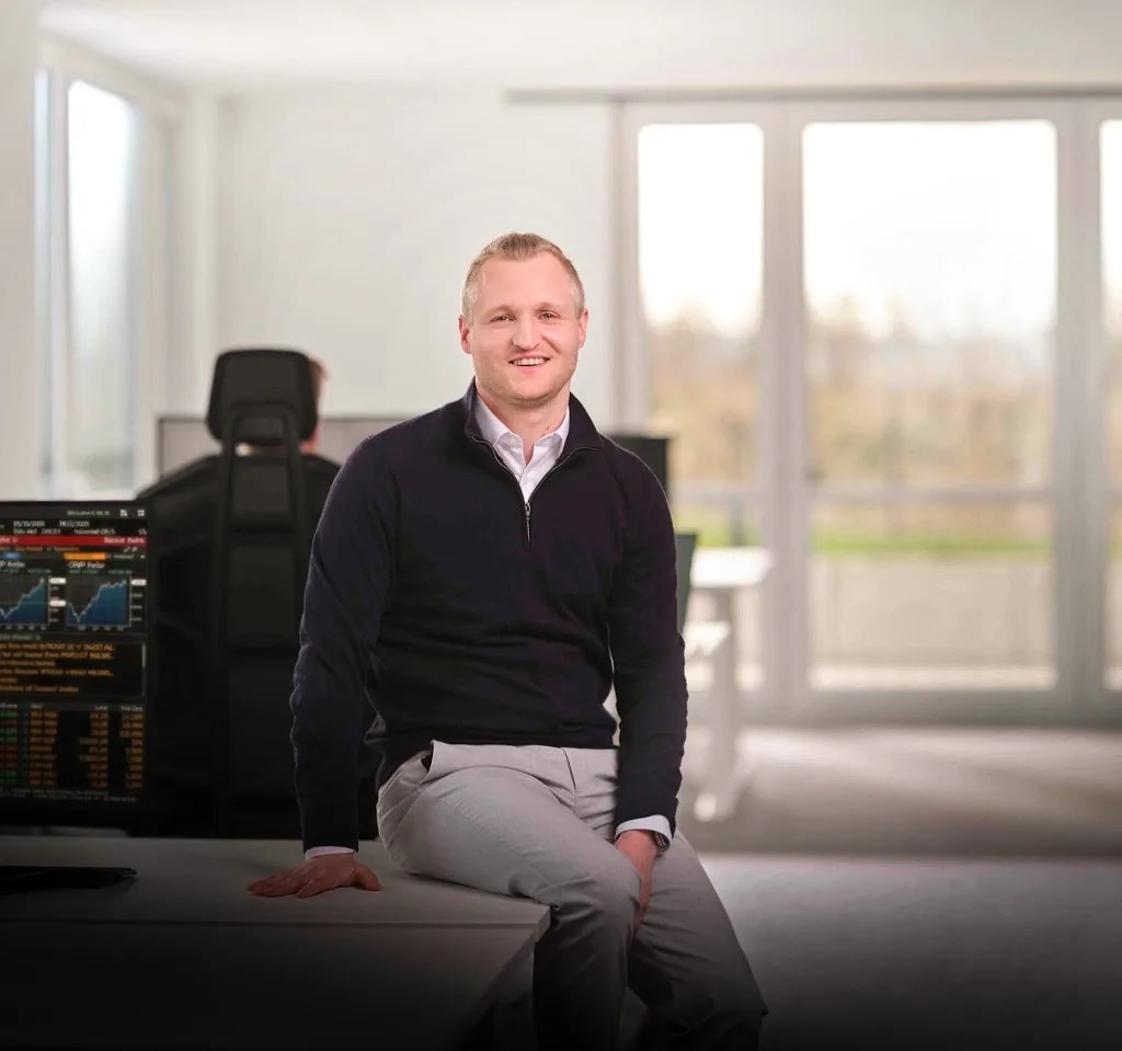 Interview mit unserem Director Capital Markets: Dennis Scherer